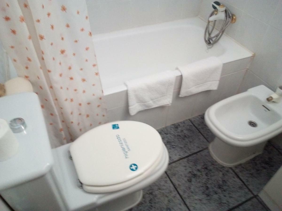 La Bilbaina Hotel Vitoria-Gasteiz Room photo